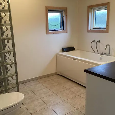 4 Star In Ferienhaus *