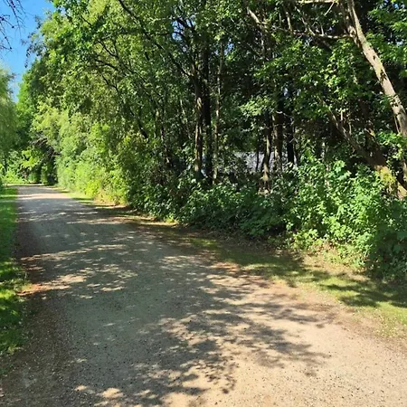 Ferienhaus 4 Star In *